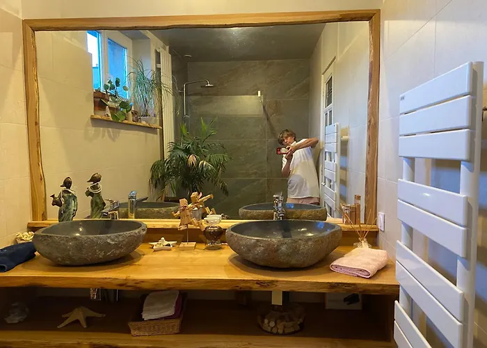 Les De Marielou Homestay